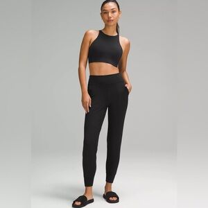 Lululemon Align High Rise Jogger in Black